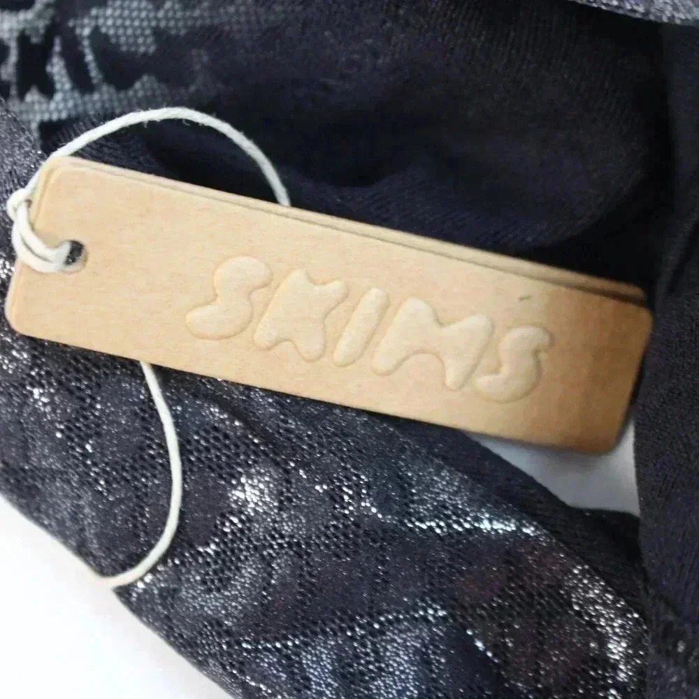 SKIMS - Picture 4 of 4